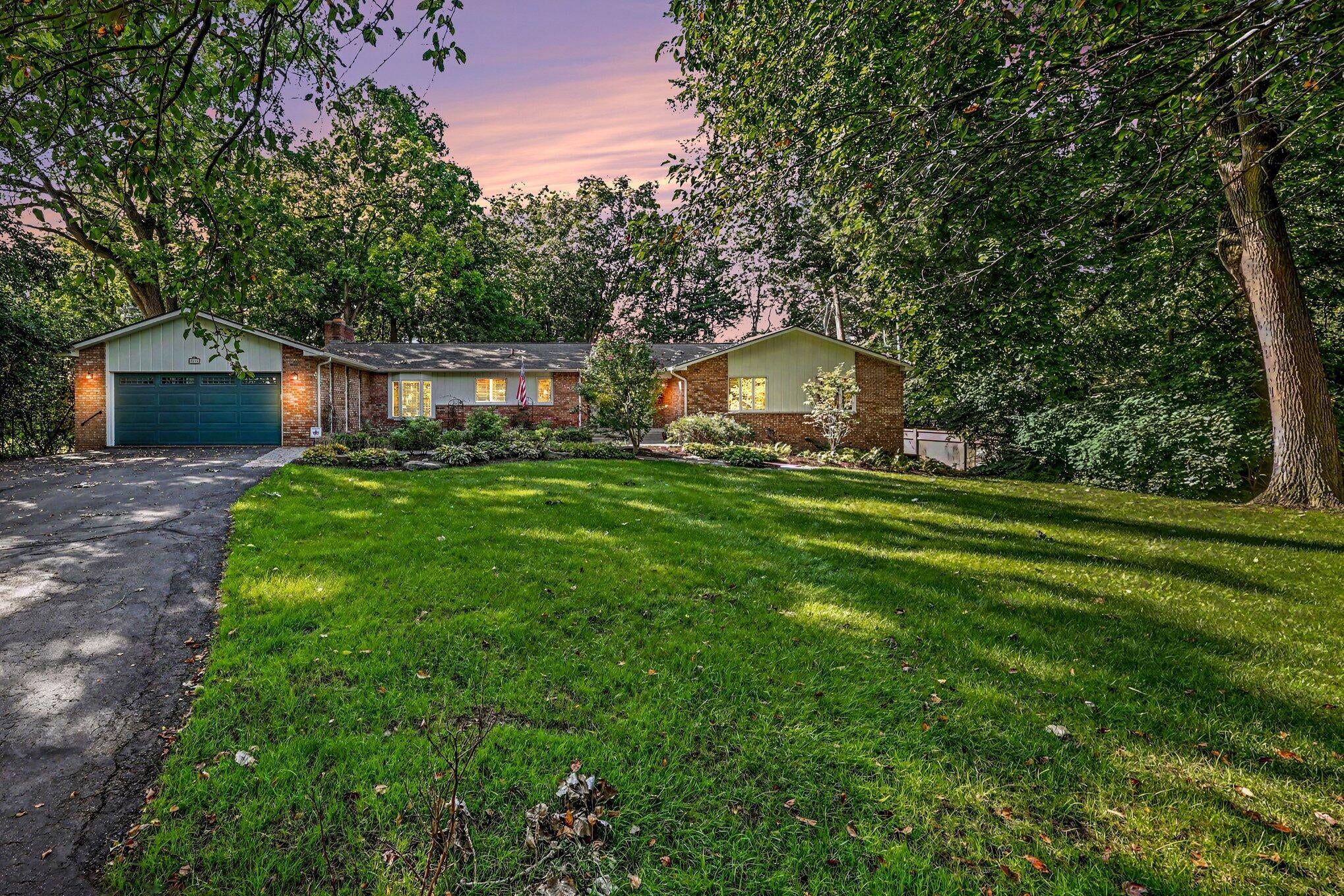 2514 Hawthorne Road