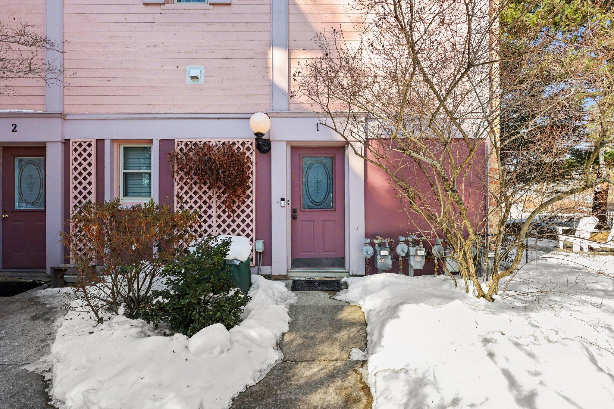 800 North Shore Drive 1