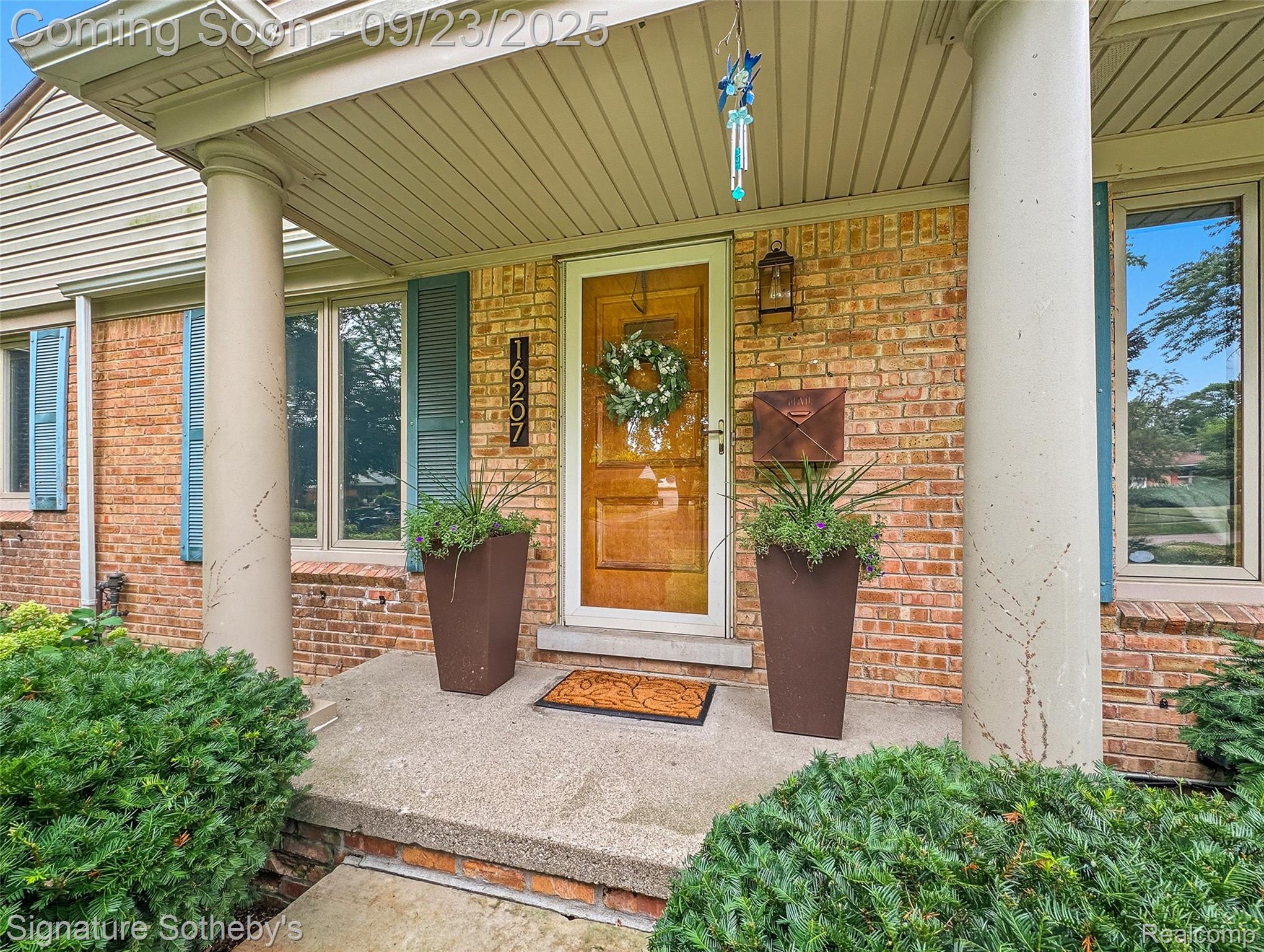 16207 Wetherby Street