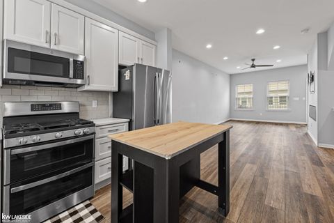 Tiny photo for 340 Dale Court, Ferndale City, MI 48220 (MLS # 58050203266)