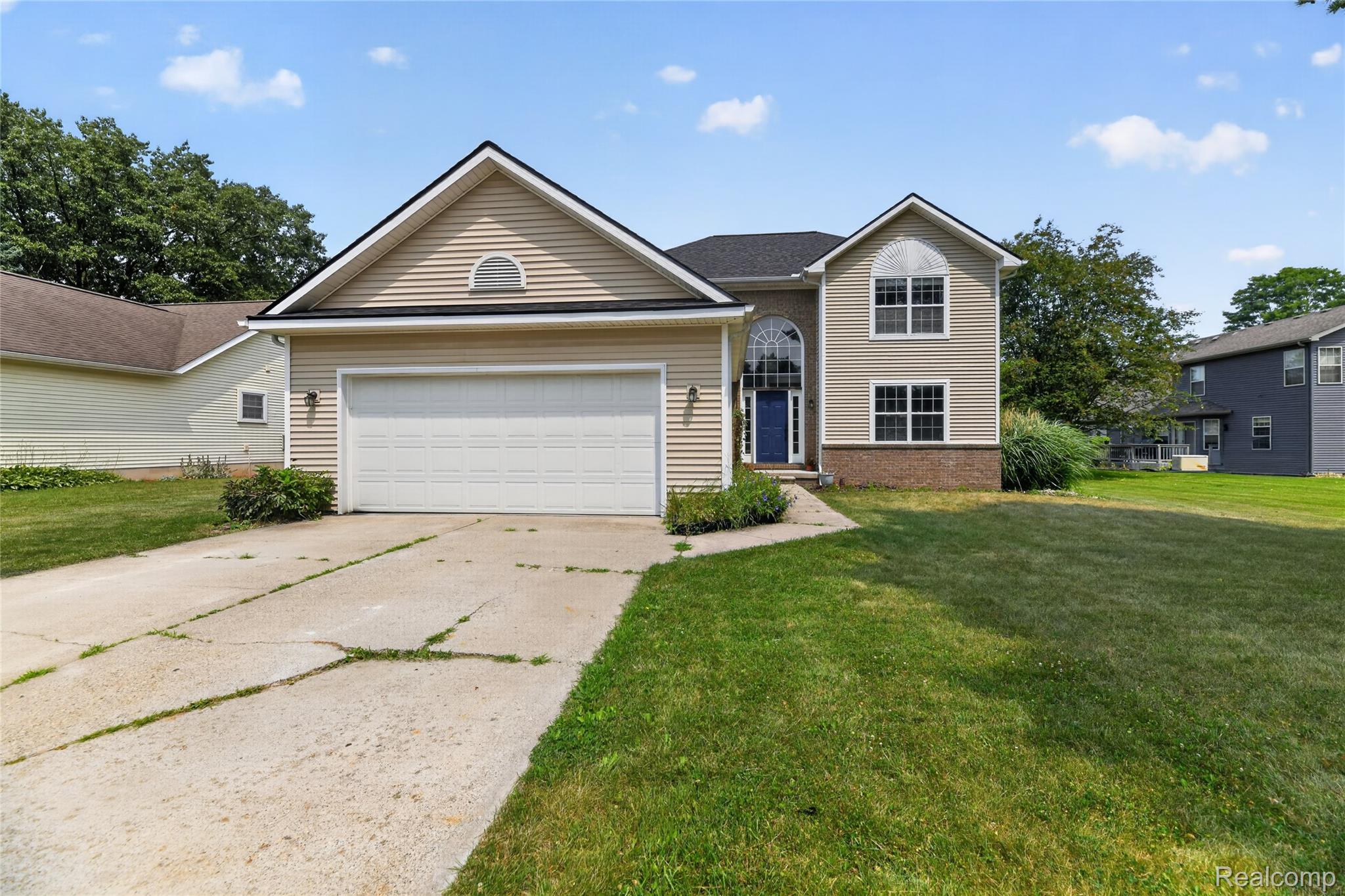 6452 Sandy Knoll