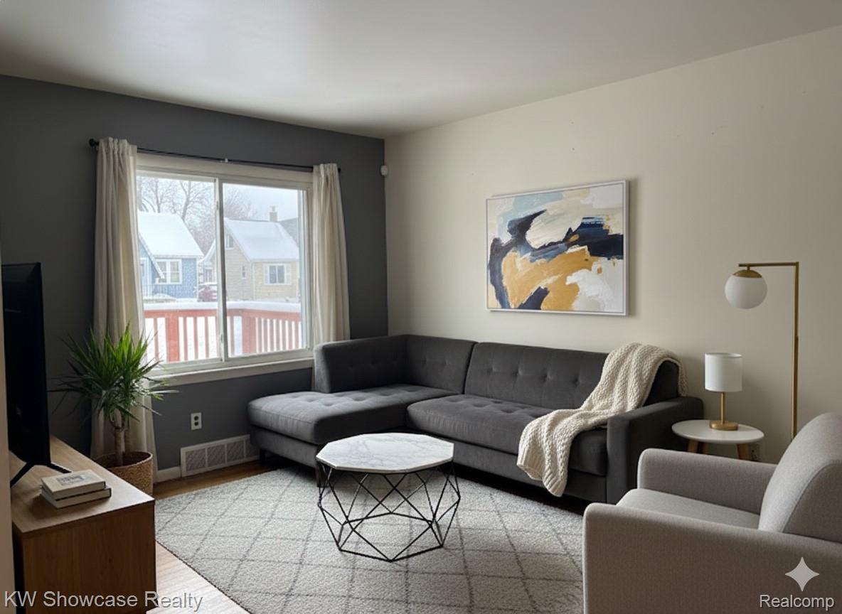 683 E Mansfield Avenue