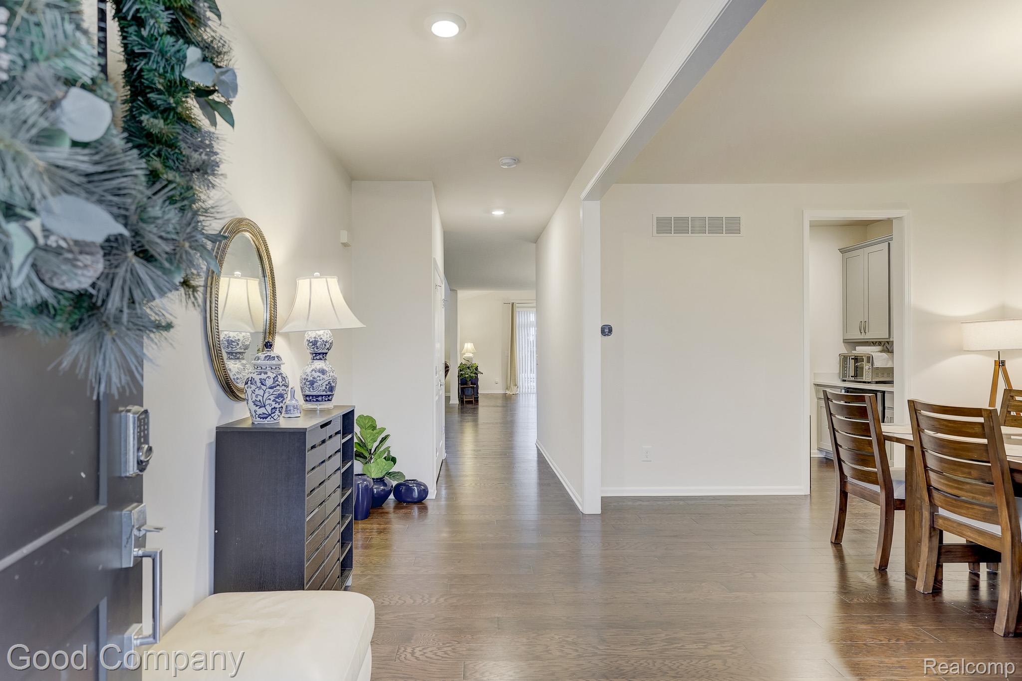 53217 Bay Laurel Lane