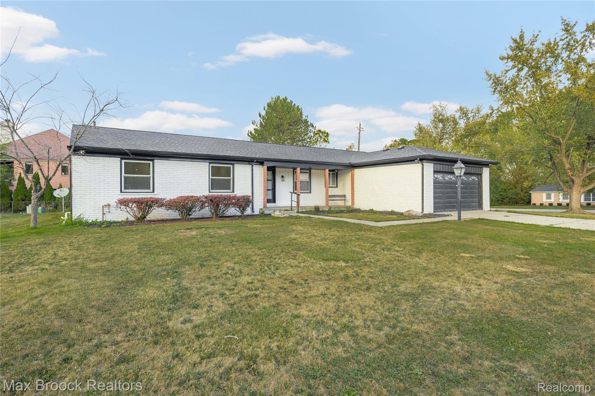 4800 Faircourt Drive