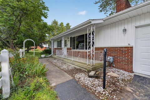Tiny photo for 12055 W Pierson Road, Flushing Charter Township, MI 48433 (MLS # 20261069381)