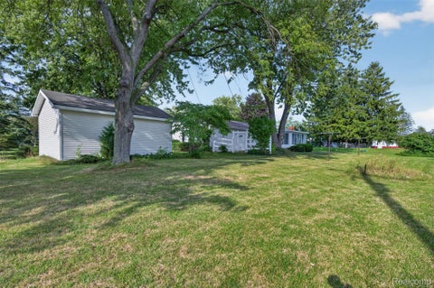 Tiny photo for 12055 W Pierson Road, Flushing Charter Township, MI 48433 (MLS # 20261069381)