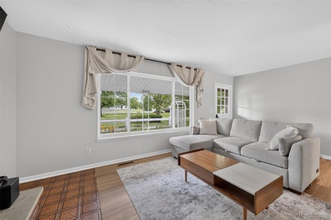 Tiny photo for 12055 W Pierson Road, Flushing Charter Township, MI 48433 (MLS # 20261069381)