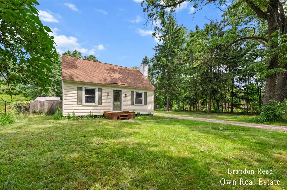 632 W River Road