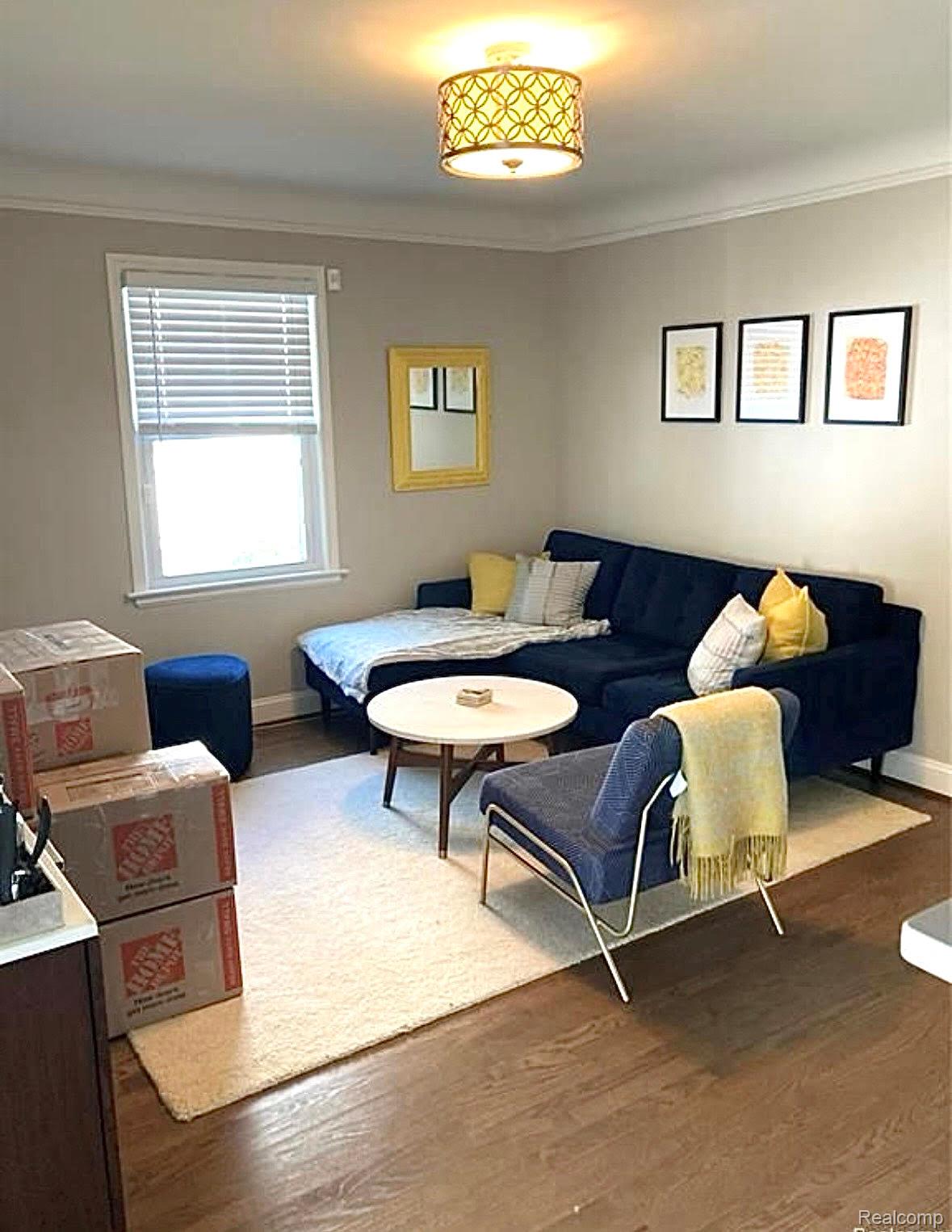 Royal Oak City, Michigan 48067, United States, 3 Bedrooms Bedrooms, ,3 BathroomsBathrooms,Residential,Active,197612