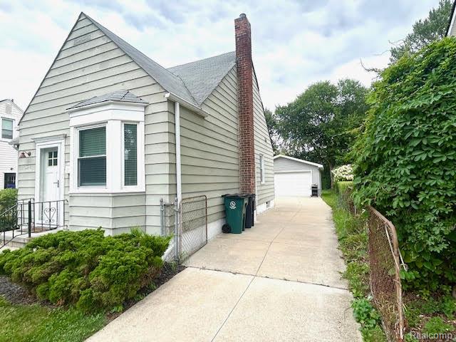 Royal Oak City, Michigan 48067, United States, 3 Bedrooms Bedrooms, ,3 BathroomsBathrooms,Residential,Active,197612