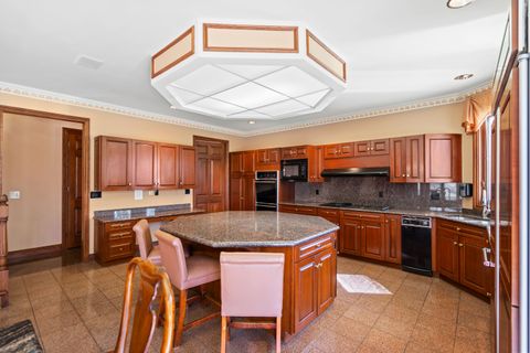 A home in BloomfieldCharterTownship_Oakland