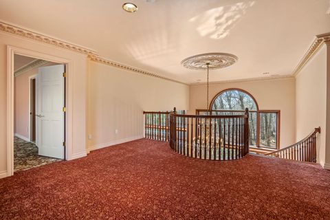 A home in BloomfieldCharterTownship_Oakland