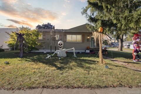 32155 Melton Street Westland City MI 48186