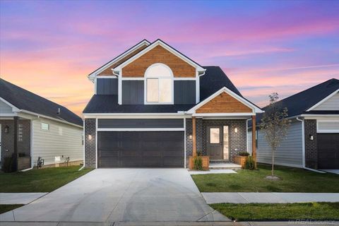 27633 Maryjane Lane E Chesterfield Township MI 48047