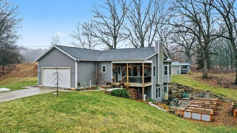 Photo of 10599 W H Avenue, Oshtemo Charter Township, MI 49009 (MLS # 66025062438)