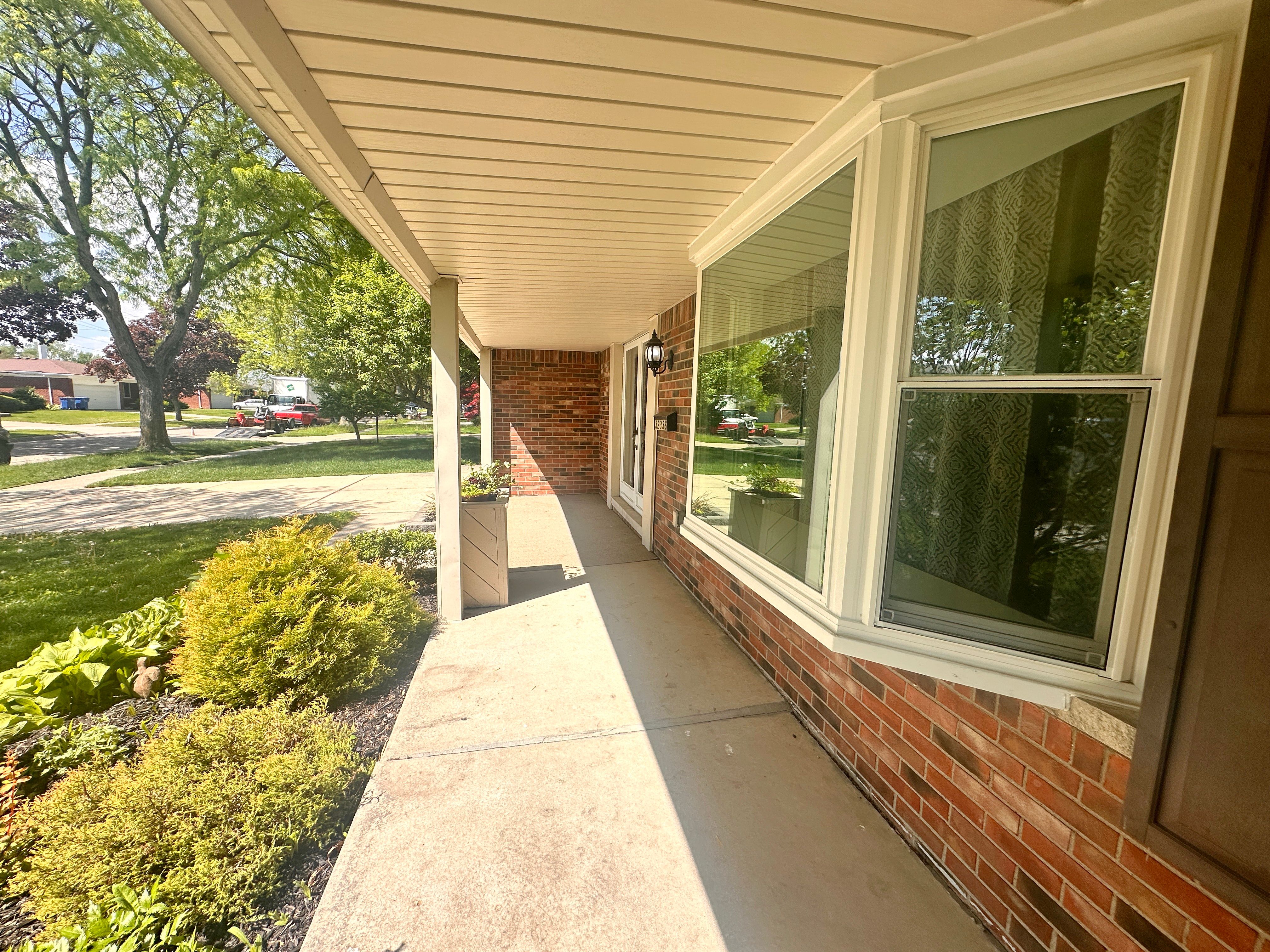 32336 LANCASTER Drive