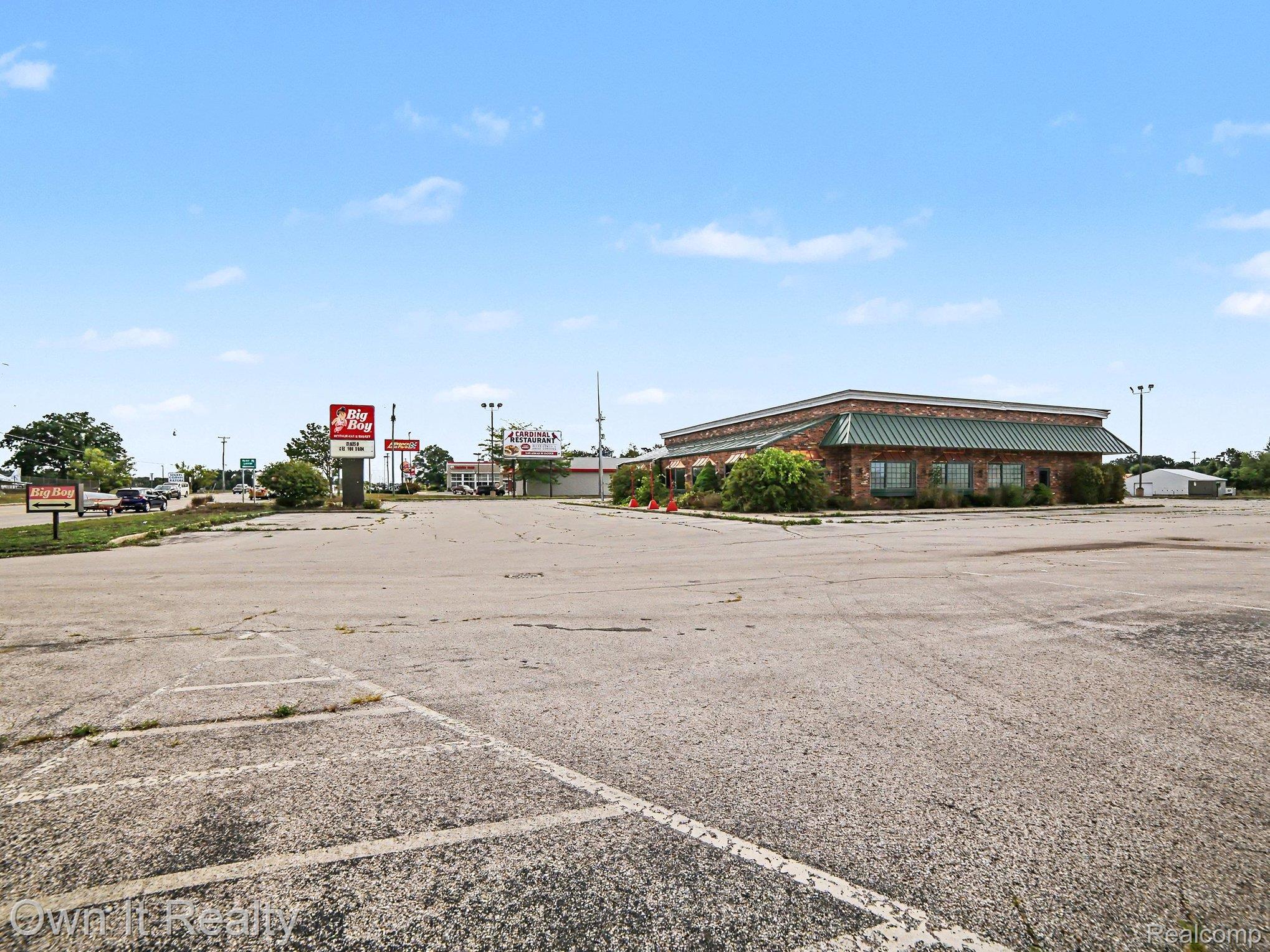 5275 W Us Highway 10