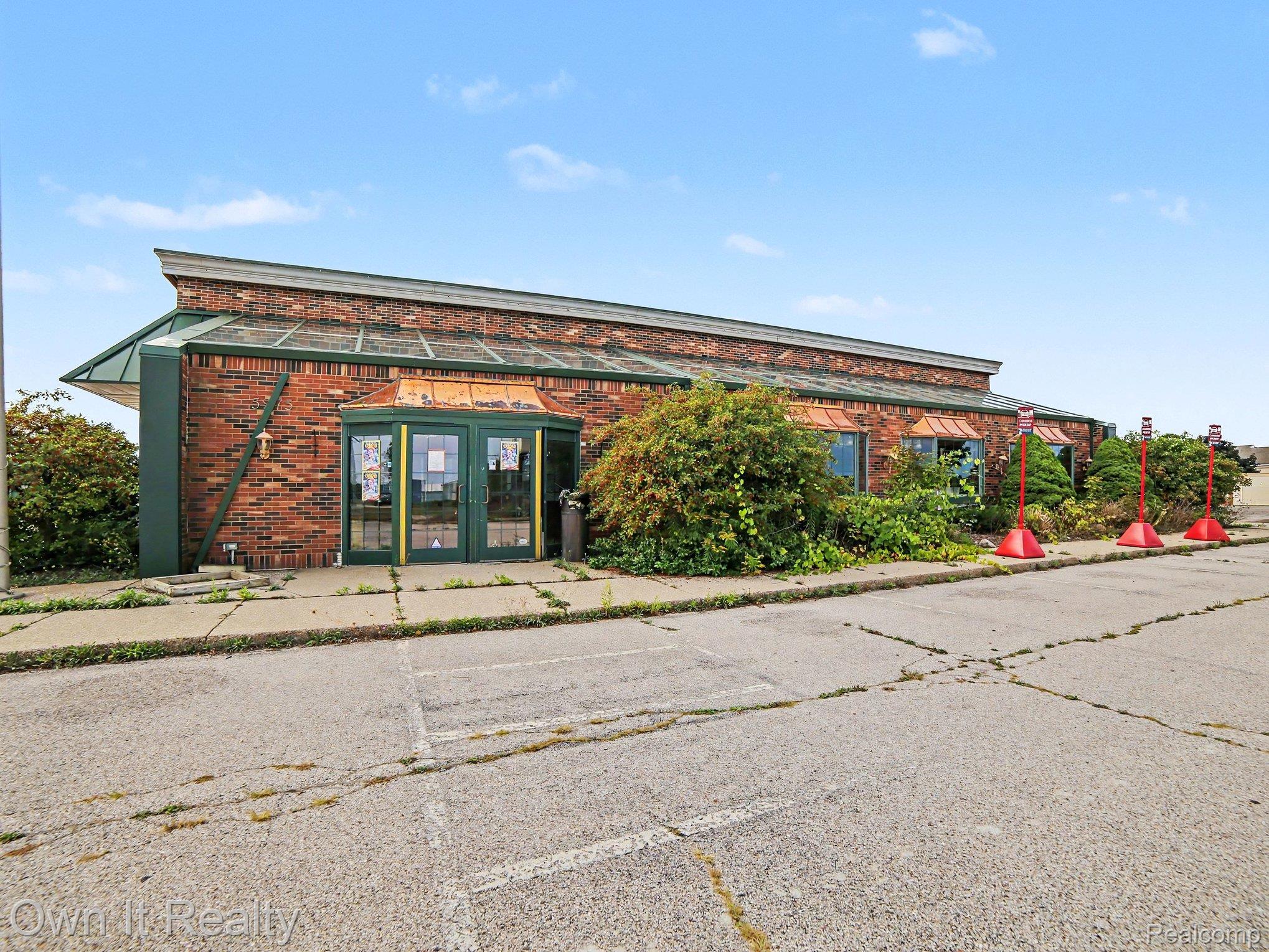 5275 W Us Highway 10
