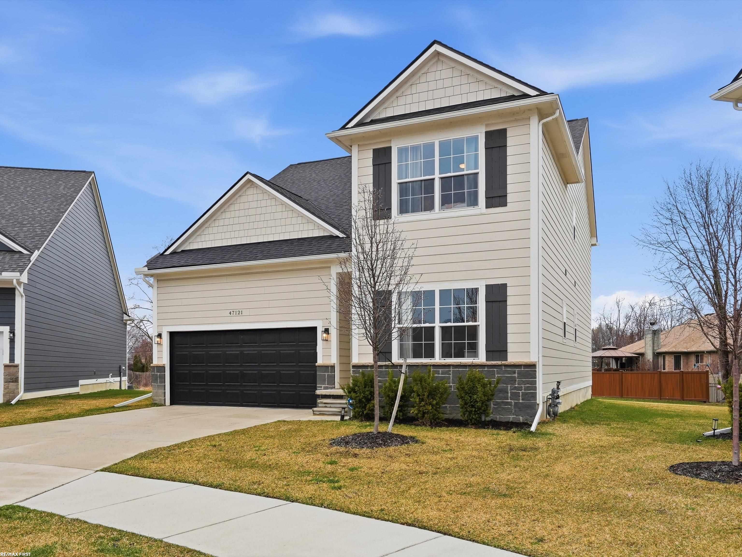 47121 Rosa Court