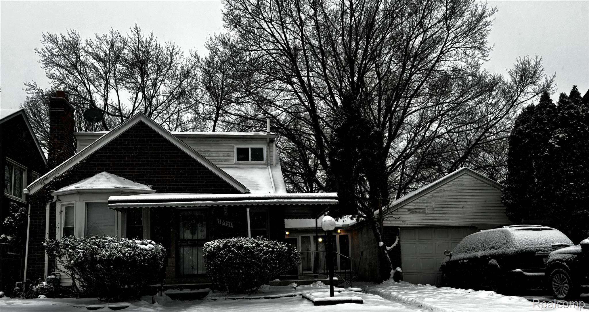 13731 Castleton Street