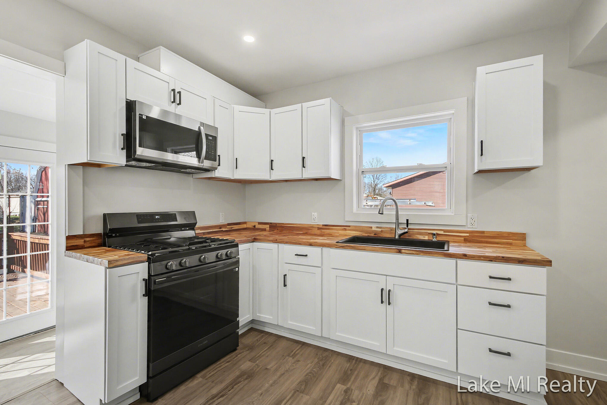 372 SE 60th Street SE