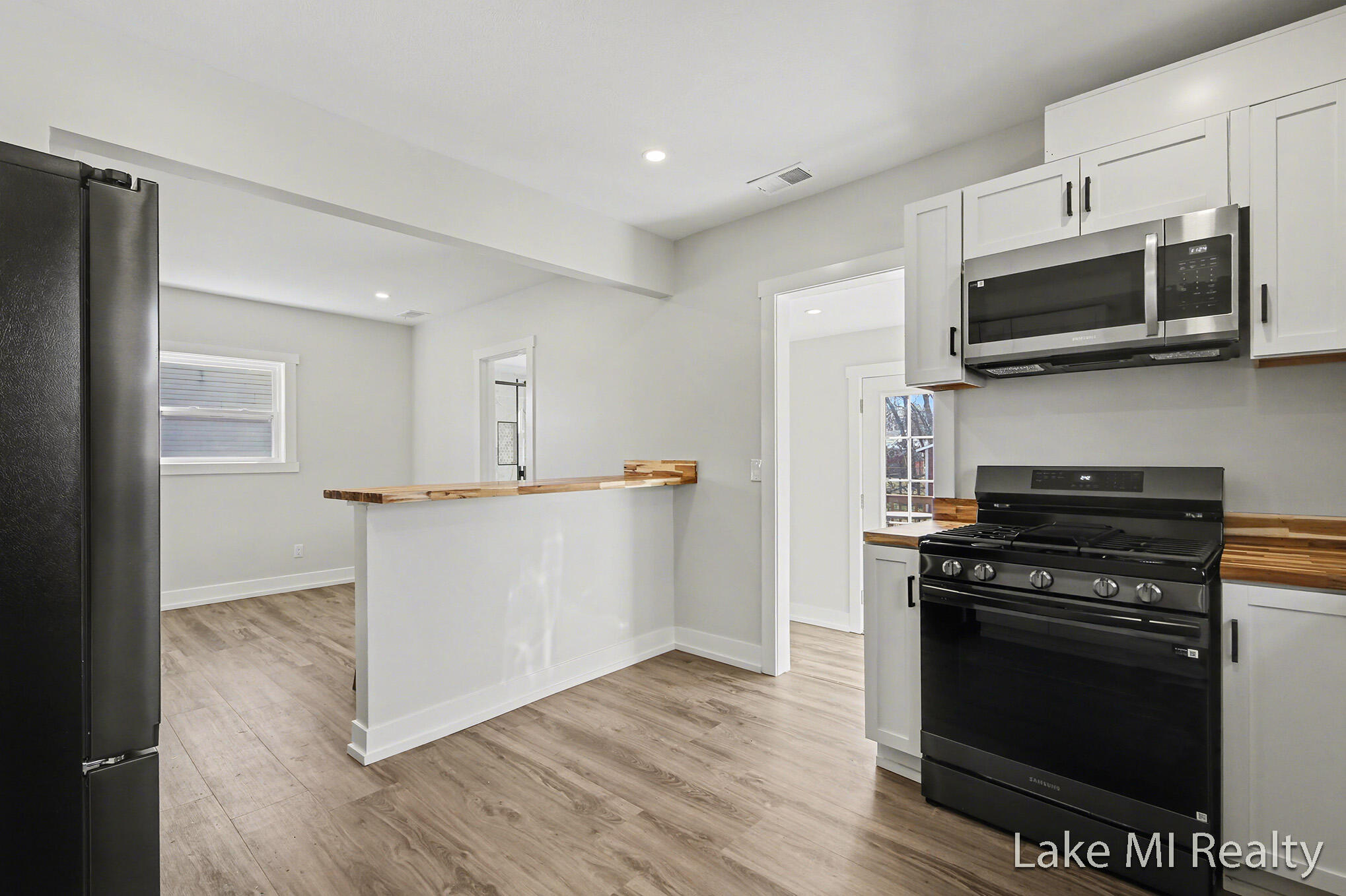 372 SE 60th Street SE