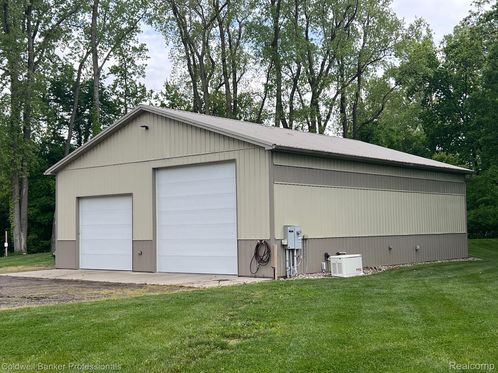 4264 W Benjamin Road