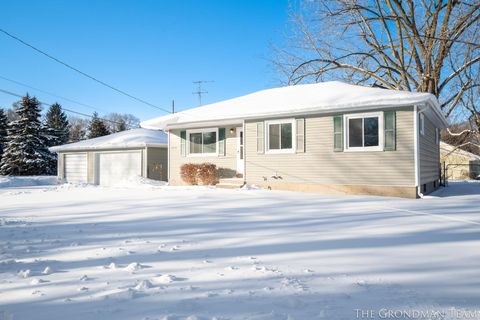 5555 Claudia Avenue SE Kentwood City MI 49548