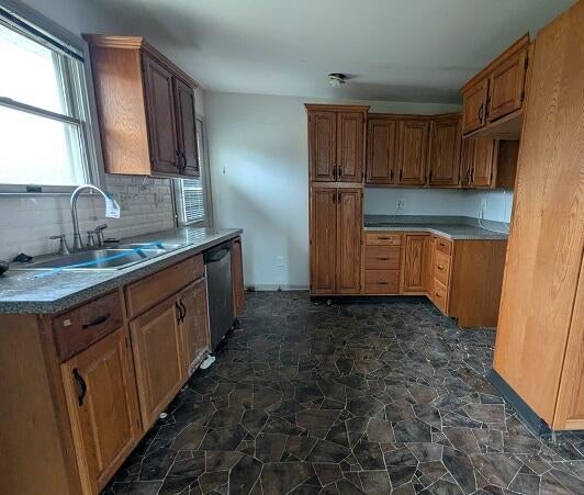 14271 Woodbury Road