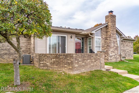 Photo for 59333 Mountain Ash Court