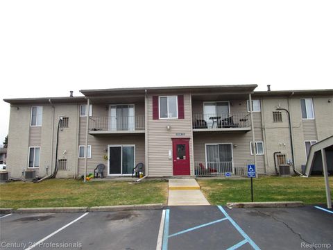 10020 Allen Pointe Drive Allen Park City MI 48101