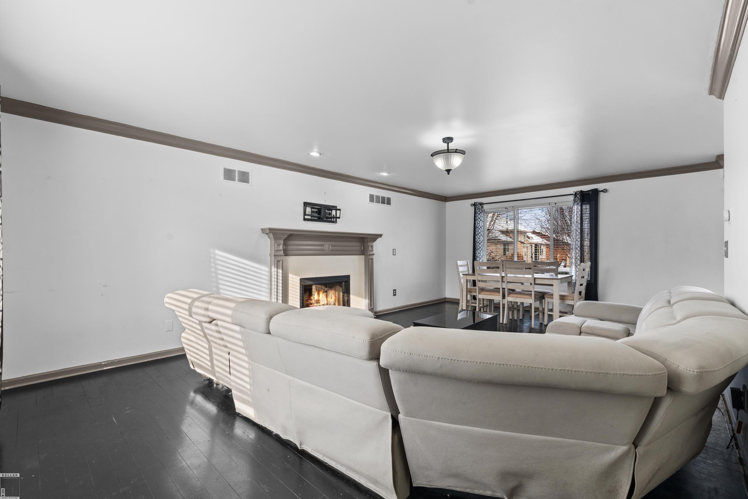 31164 Leopard Circle