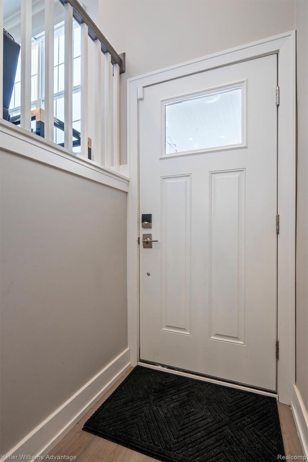 47701 Hillcrest Drive