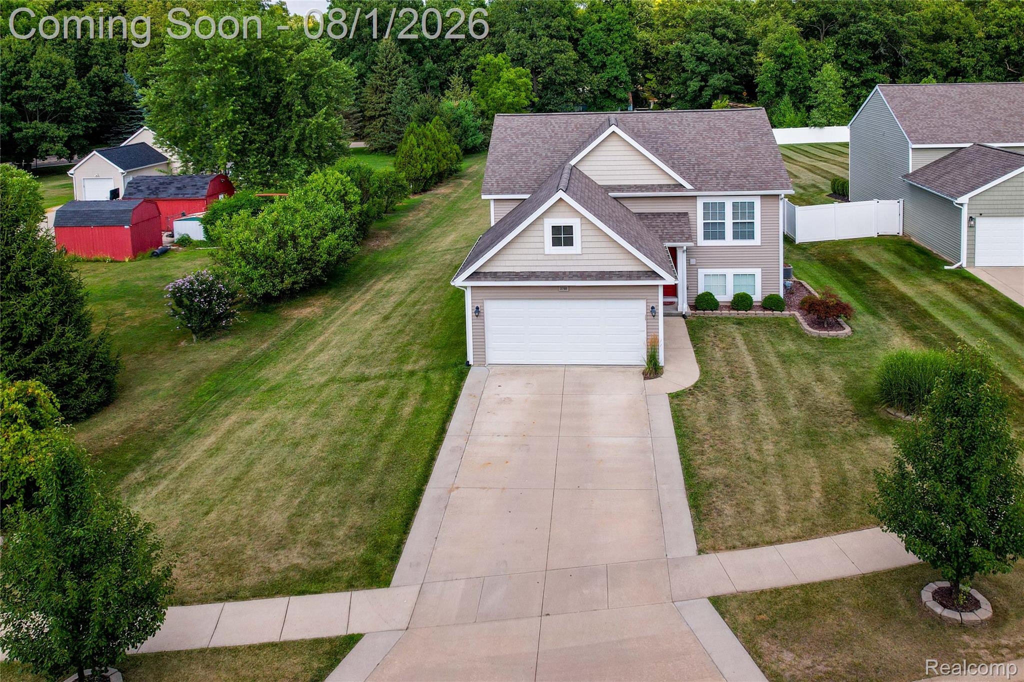 3760 Amber Oaks Drive