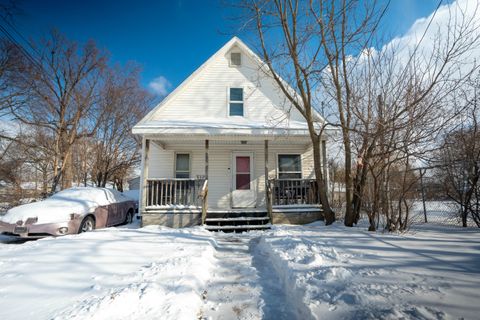 734 N Martin Luther King Jr Boulevard Lansing City MI 48915