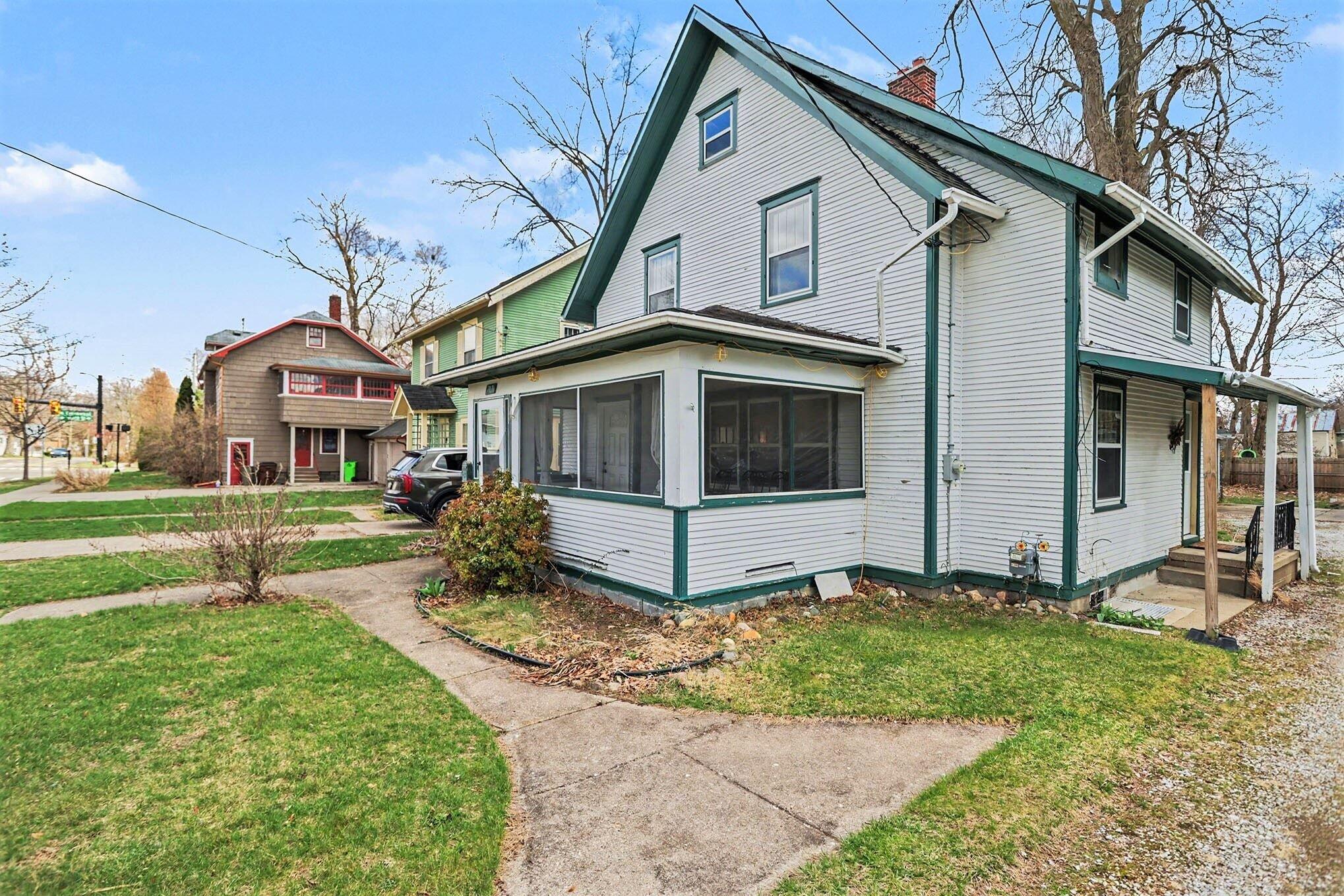 709 Griswold Street