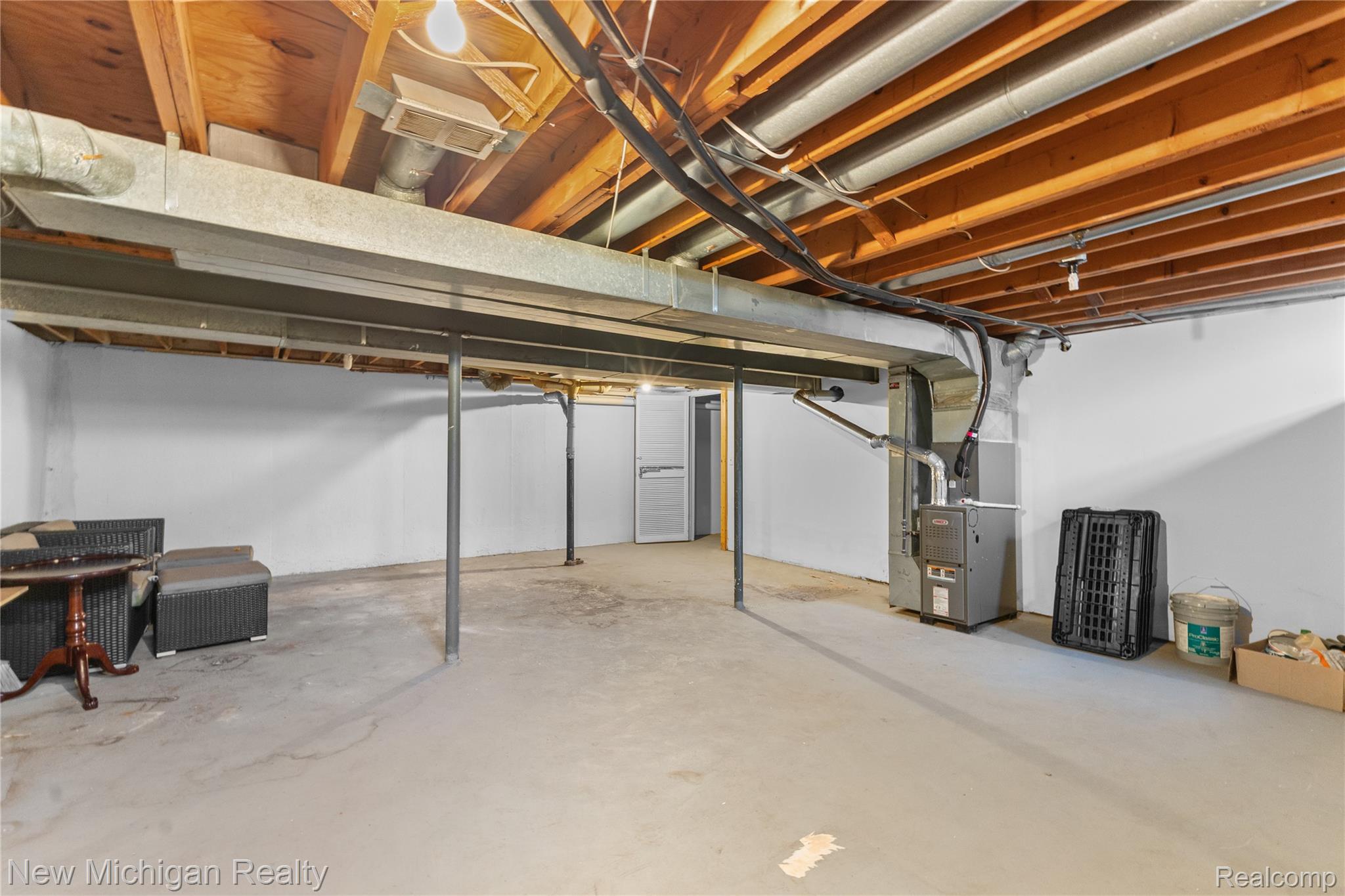 6103 Orchard Lake Road 201