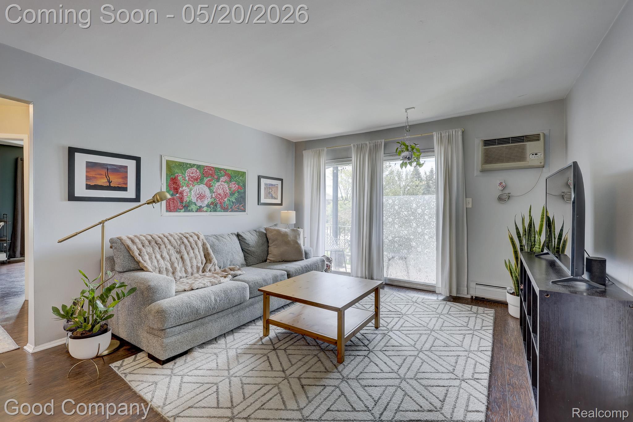 3915 Benjamin Avenue 5