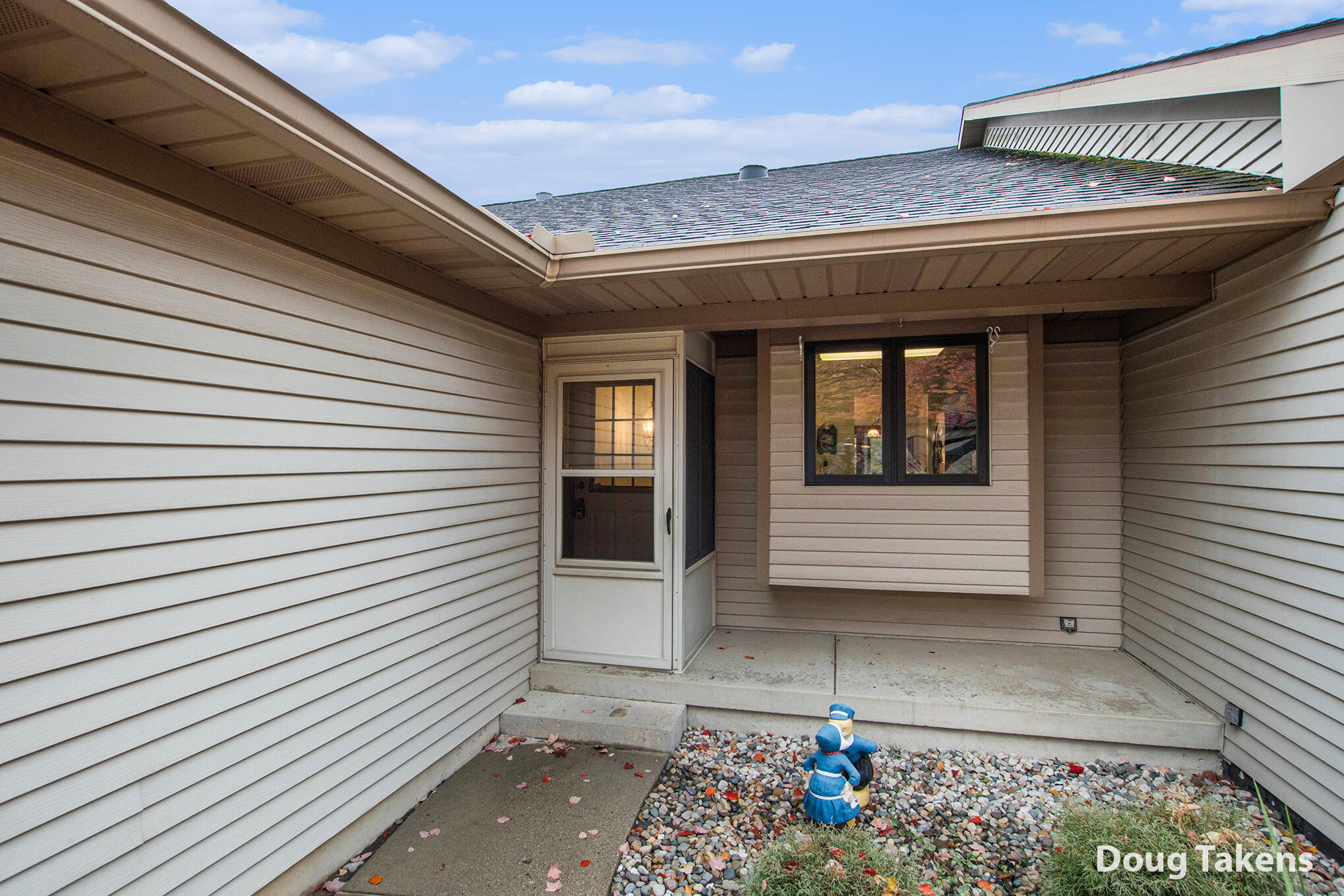 8750 Lindsey Lane SW