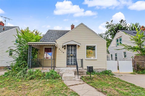 Tiny photo for 8119 Terry Street, Detroit City, MI 48228 (MLS # 20261083967)