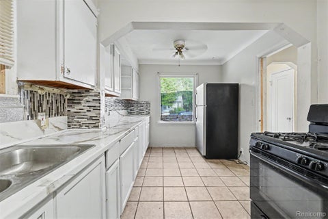 Tiny photo for 8119 Terry Street, Detroit City, MI 48228 (MLS # 20261083967)