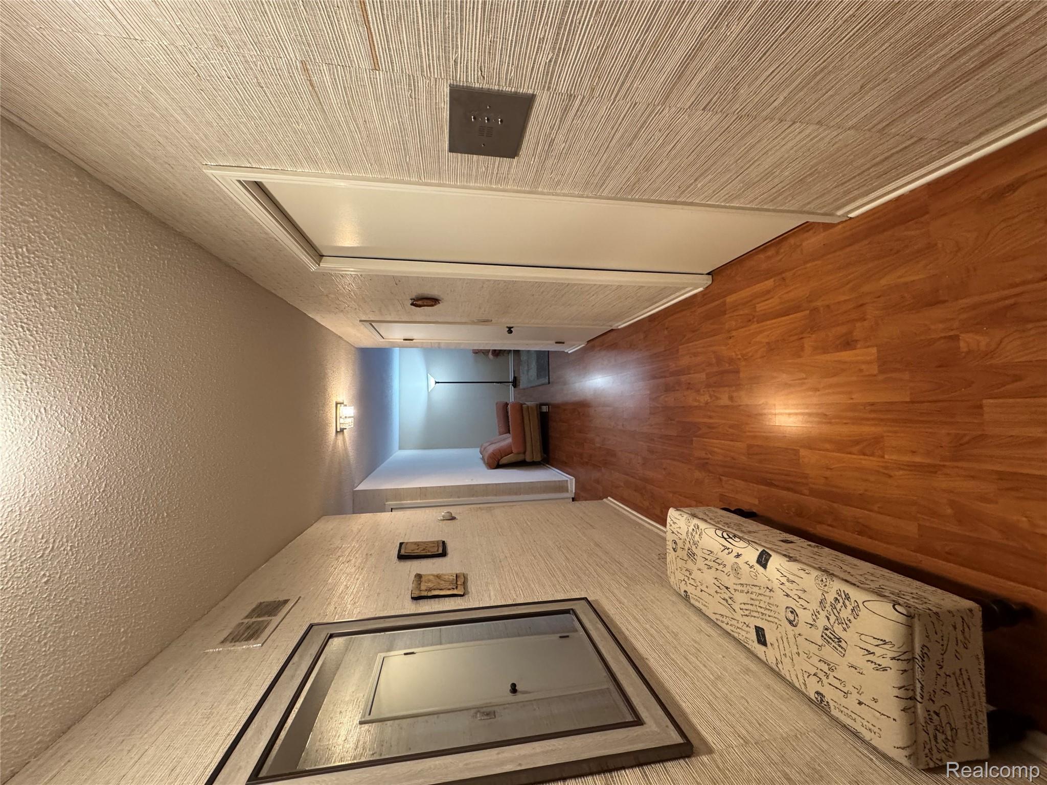 24100 Wildbrook Court 101