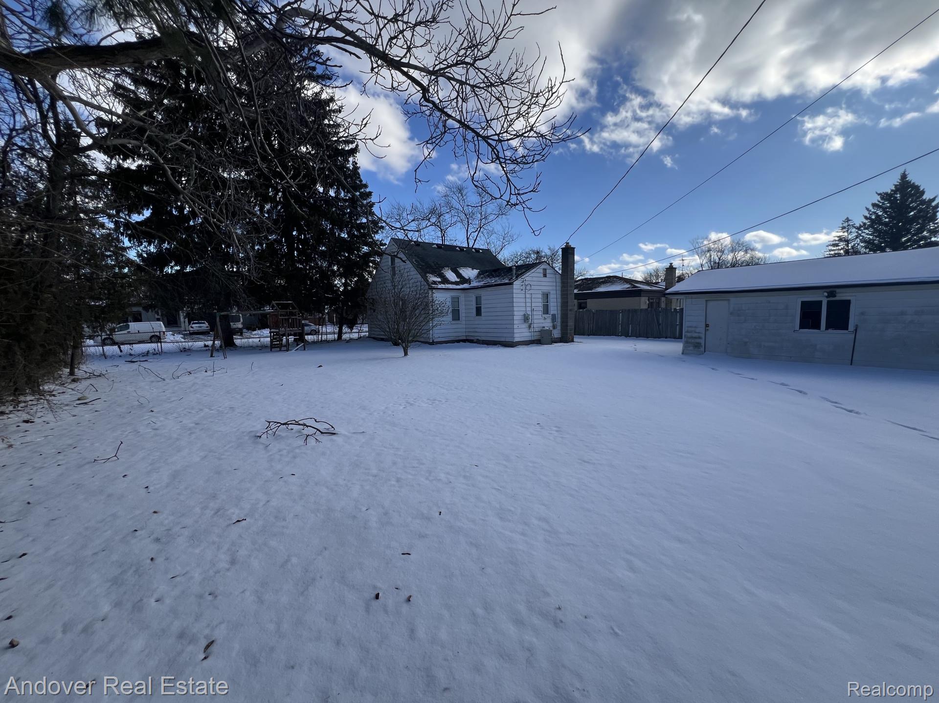 6147 Whitefield Street