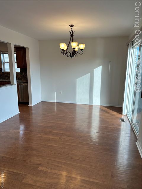 Tiny photo for 252 Shore Brook Lane, Commerce Charter Township, MI 48390 (MLS # 20261016475)