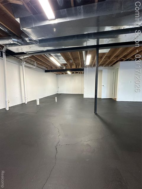 Tiny photo for 252 Shore Brook Lane, Commerce Charter Township, MI 48390 (MLS # 20261016475)