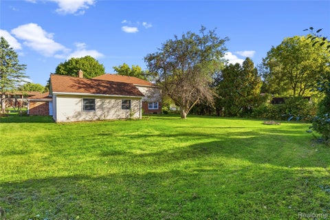Tiny photo for 6557 Rustic Ridge Trail, Grand Blanc Charter Township, MI 48439 (MLS # 20261082803)