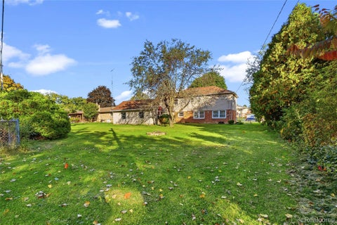 Tiny photo for 6557 Rustic Ridge Trail, Grand Blanc Charter Township, MI 48439 (MLS # 20261082803)