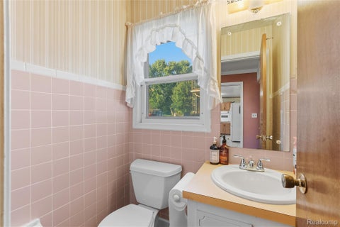 Tiny photo for 6557 Rustic Ridge Trail, Grand Blanc Charter Township, MI 48439 (MLS # 20261082803)
