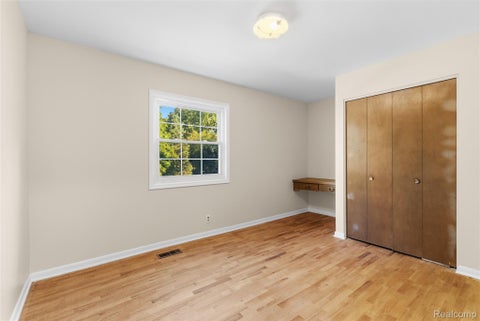 Tiny photo for 6557 Rustic Ridge Trail, Grand Blanc Charter Township, MI 48439 (MLS # 20261082803)