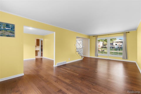 Tiny photo for 6557 Rustic Ridge Trail, Grand Blanc Charter Township, MI 48439 (MLS # 20261082803)